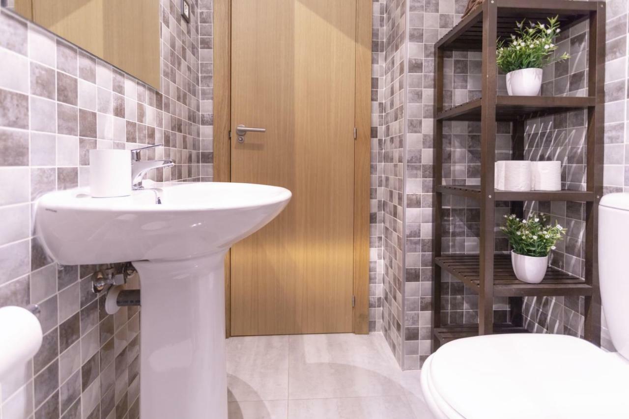 -Malagasunapts- Rooftop Pool & Free Parking Zewnętrze zdjęcie